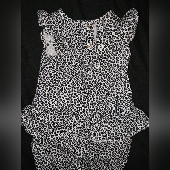 Newborn leopard skirt jumpsuit - Picture 10 of 12